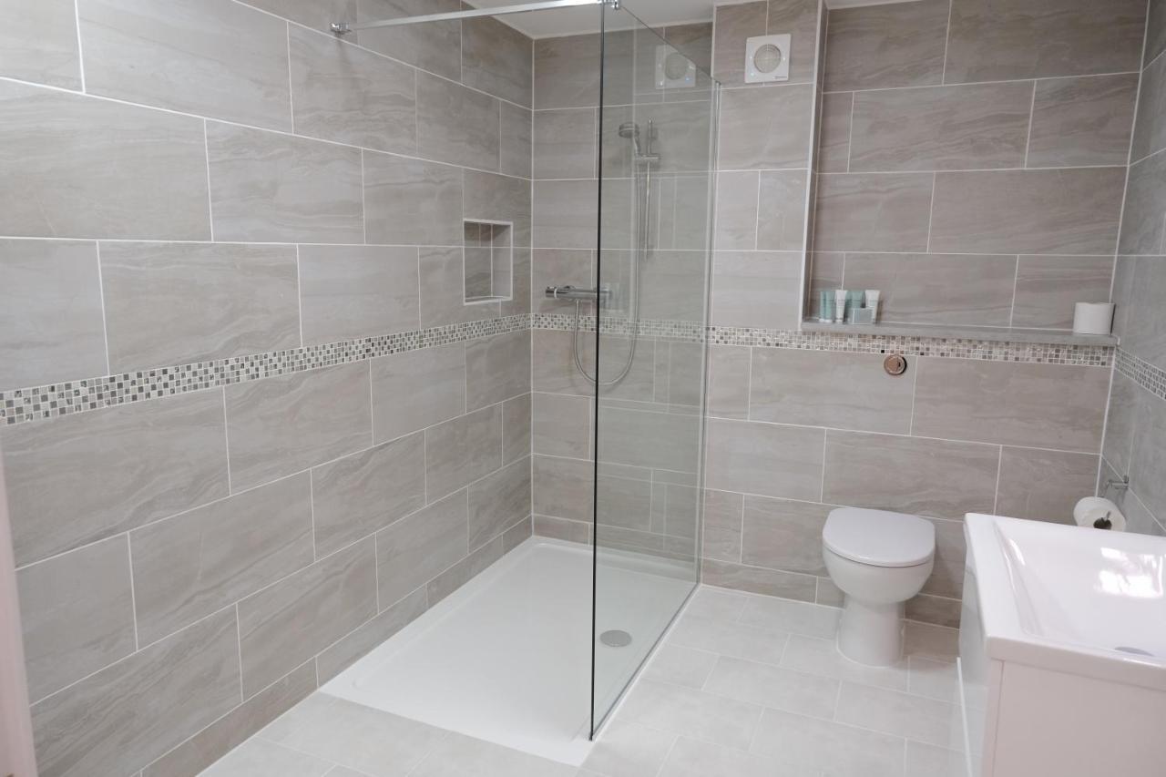 Ellingham Self-Catering Cottages Saint Peter Port Екстериор снимка