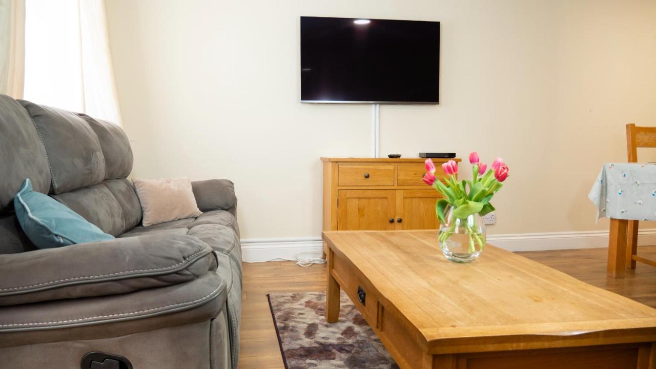 Ellingham Self-Catering Cottages Saint Peter Port Екстериор снимка