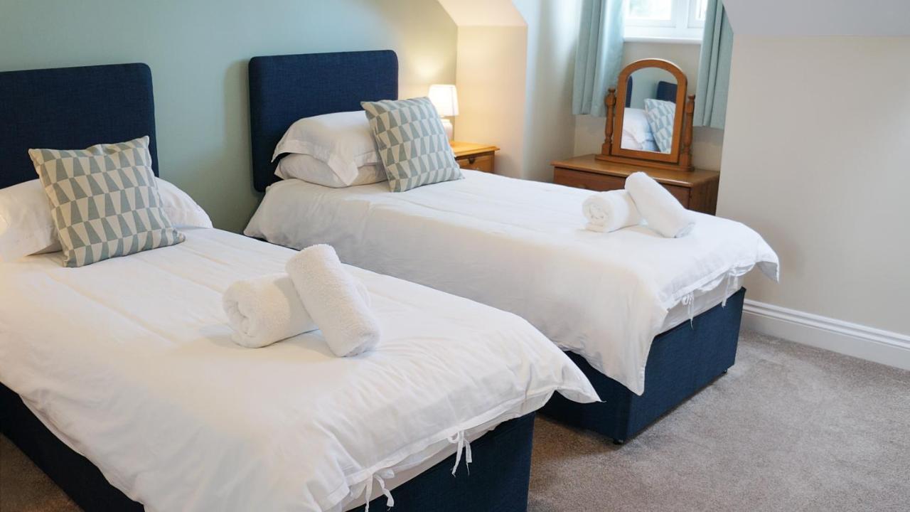 Ellingham Self-Catering Cottages Saint Peter Port Екстериор снимка