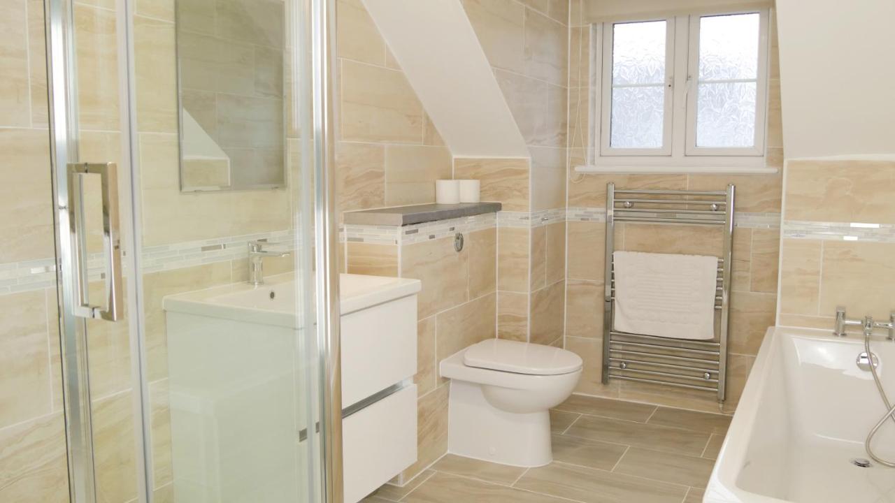 Ellingham Self-Catering Cottages Saint Peter Port Екстериор снимка