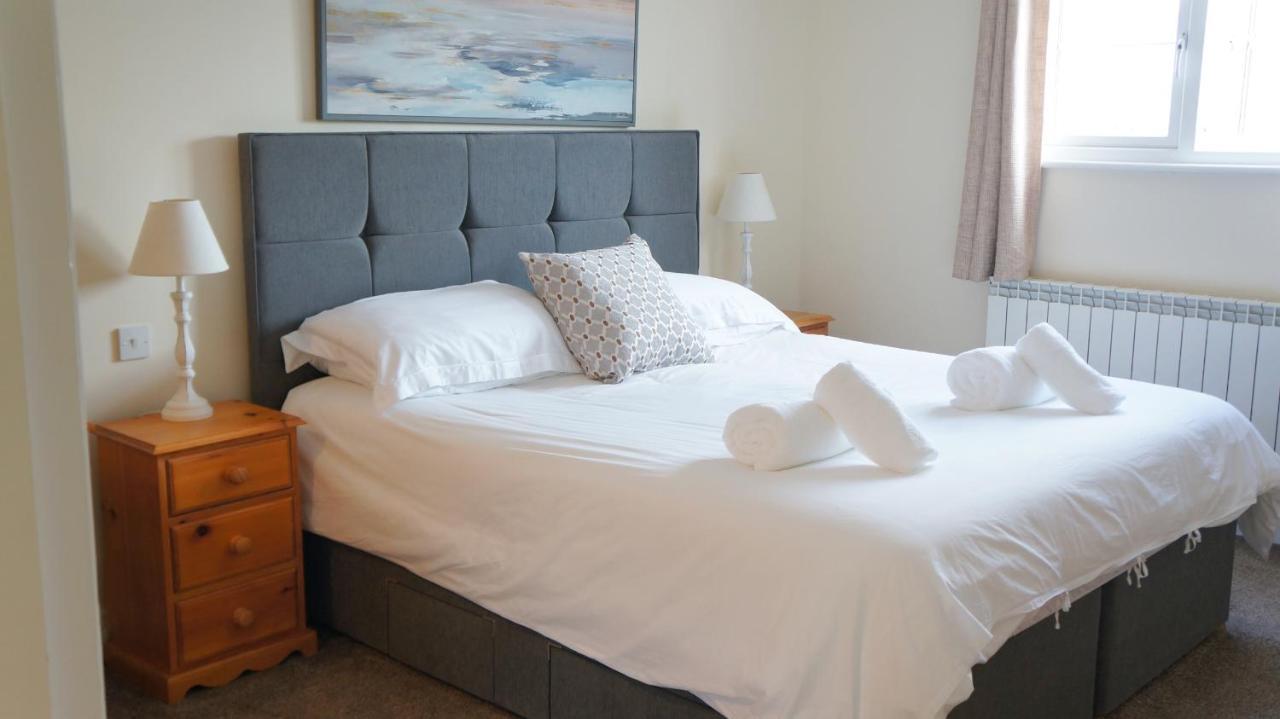 Ellingham Self-Catering Cottages Saint Peter Port Екстериор снимка