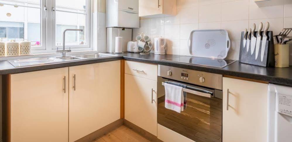 Ellingham Self-Catering Cottages Saint Peter Port Екстериор снимка